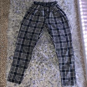 Womens Plad black and khaki bottoms